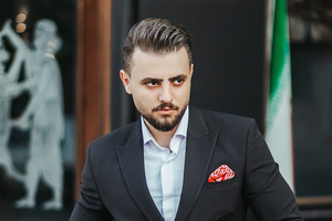 Hogyan kerüljük el a rosszfiúkat a Sugar világban?